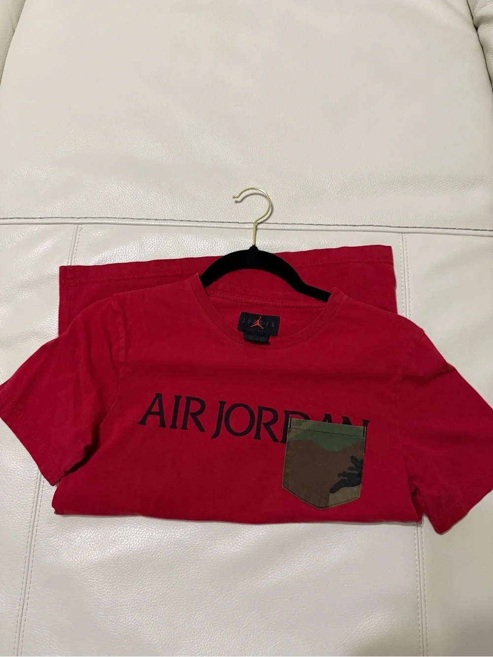 Jordan Big Boys Jumpman Classics Logo Pocket T-Shirt - Gym Red 12-13